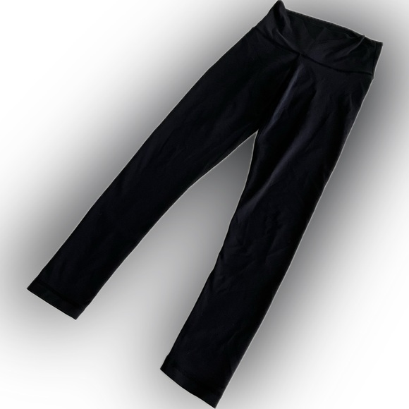 Tna TNALIFE™ CHEEKY HI-RISE 7/8 LEGGING - Picture 3 of 3